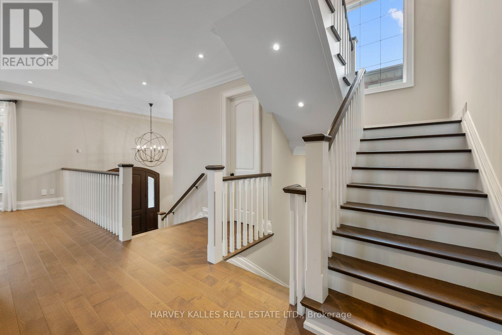 40 SULTANA AVENUE