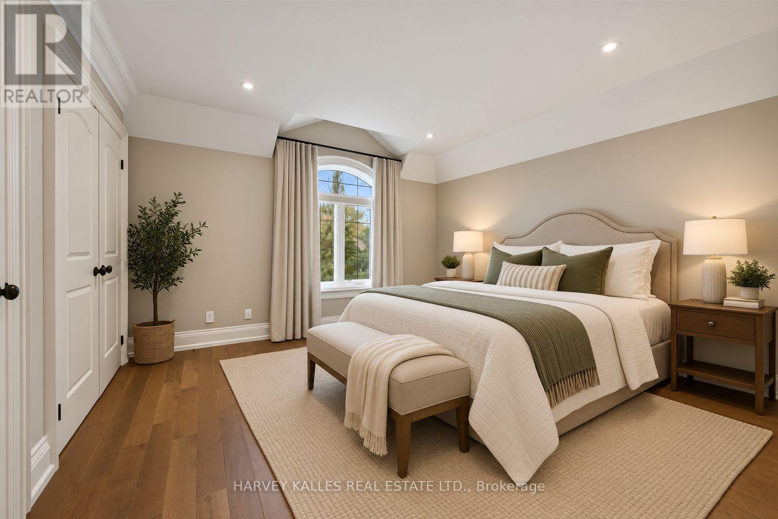 40 SULTANA AVENUE