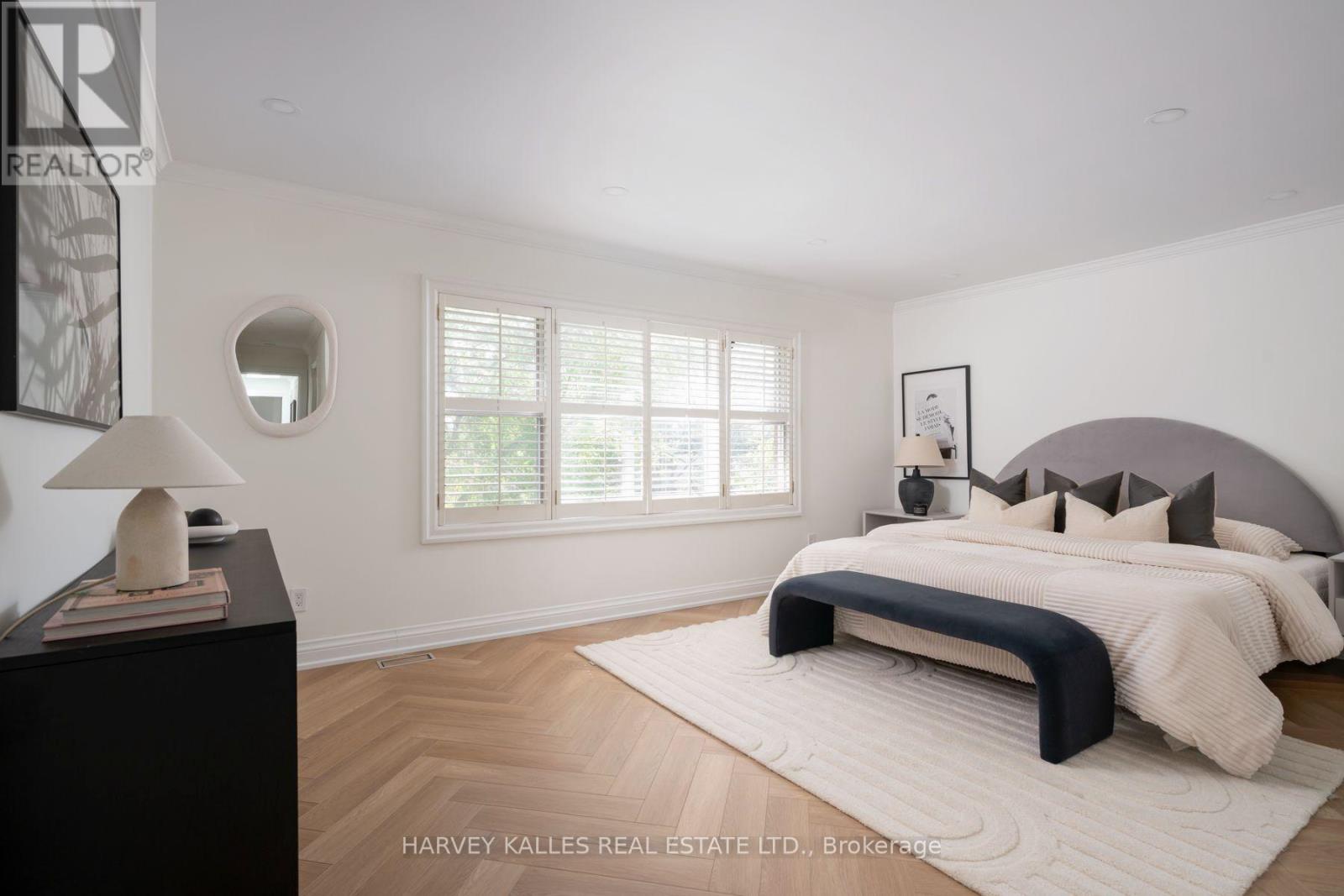 131 ROSEWELL AVENUE