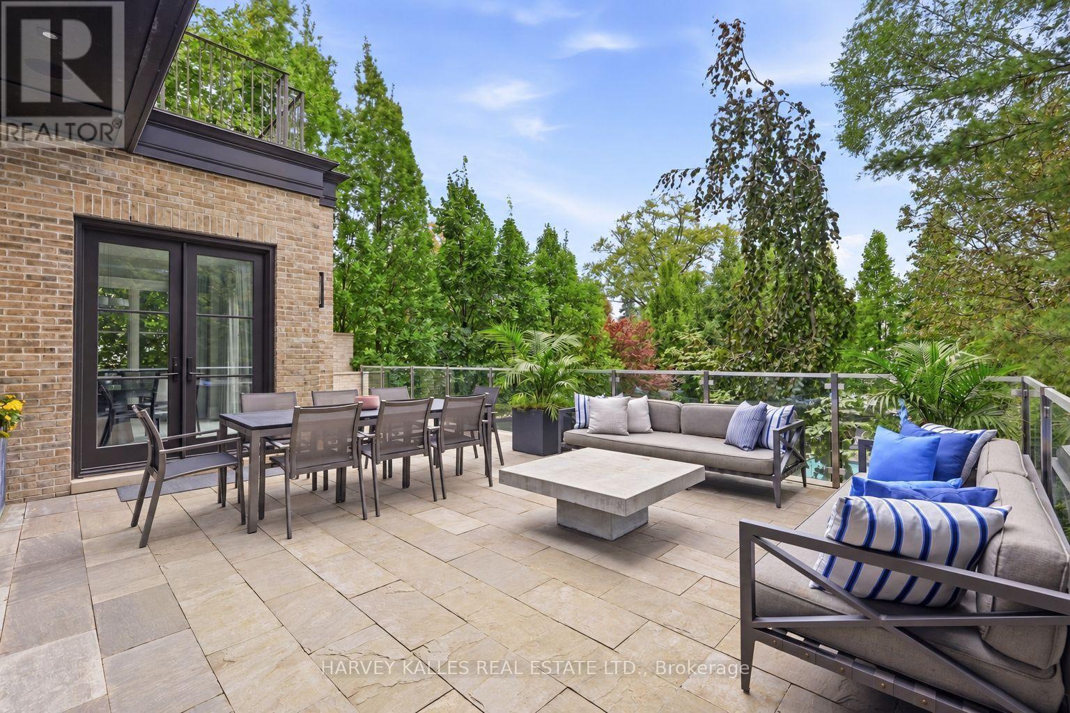 221 DUNVEGAN ROAD