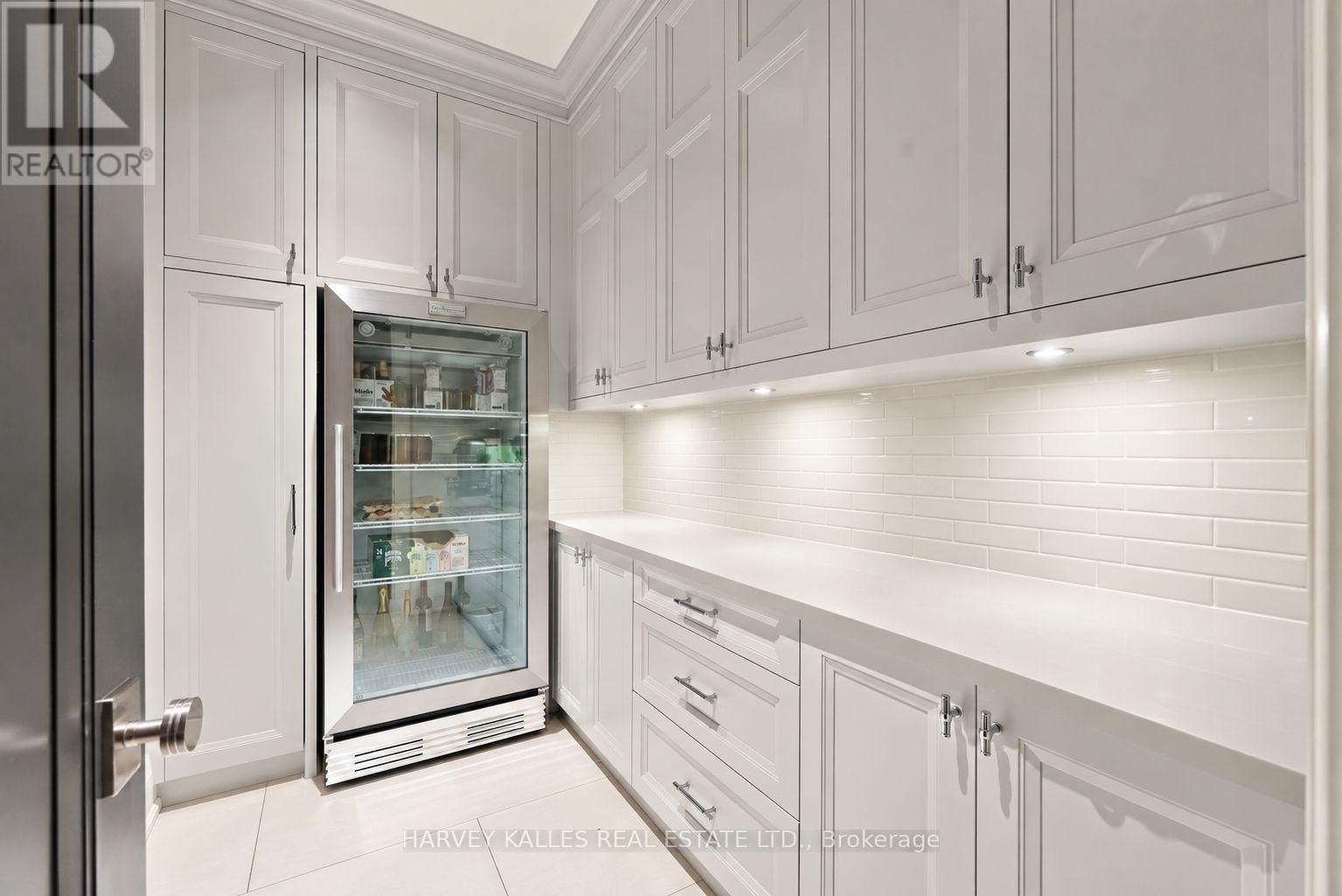 221 DUNVEGAN ROAD