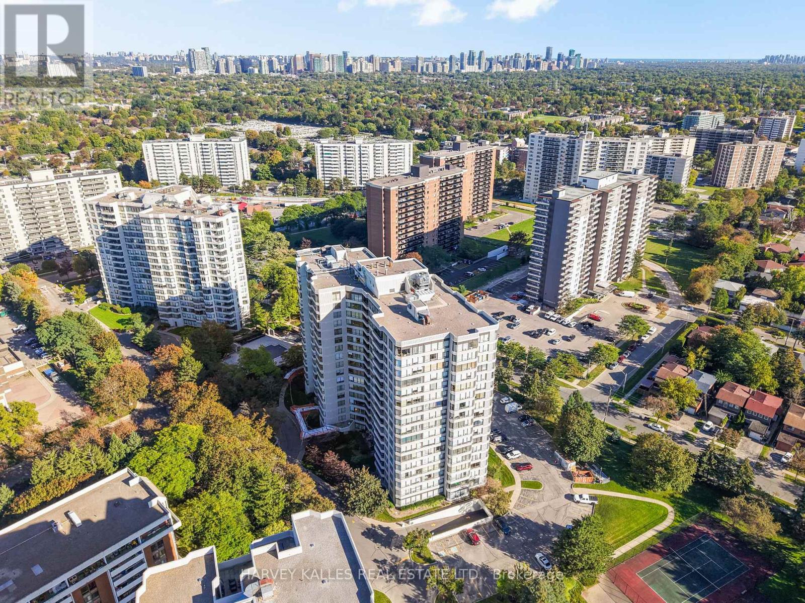 605 - 1121 STEELES AVENUE W