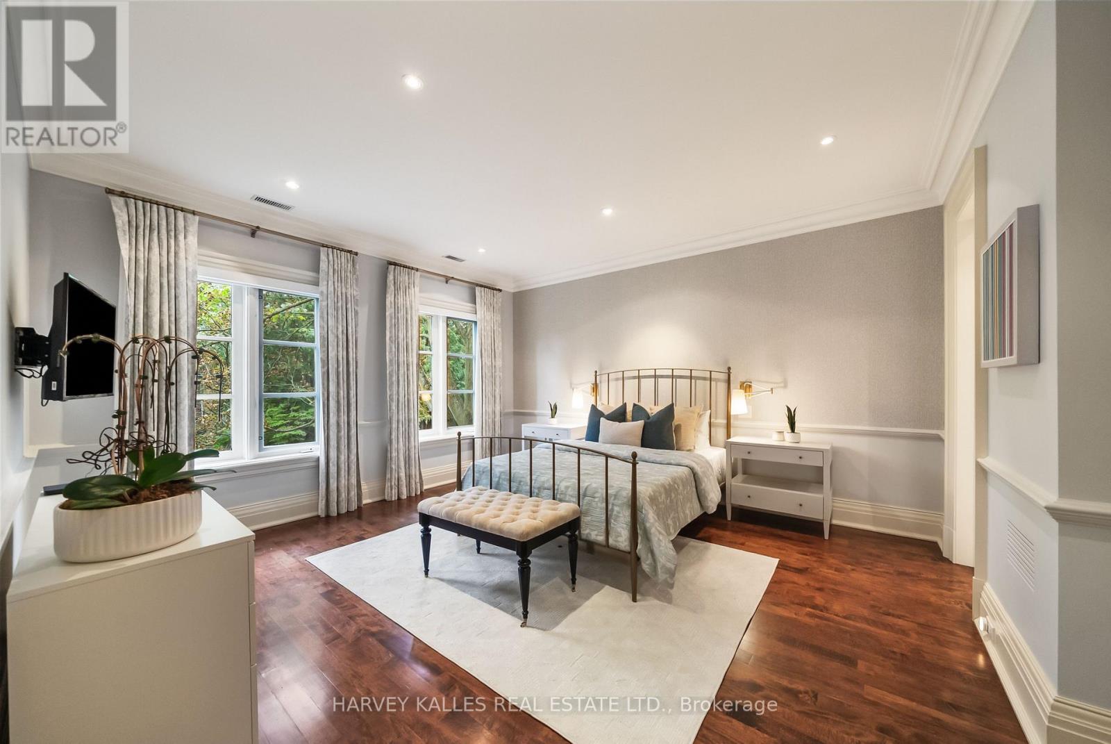 250 FOREST HILL ROAD