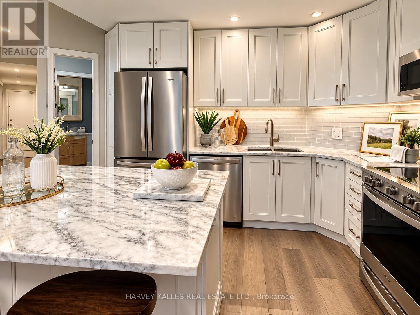 502 218 Queens Quay W Toronto Waterfront Communities Ontario Ca M5j2y6 30321568