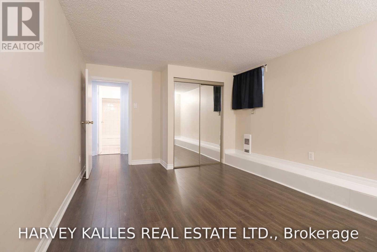 LOWER - 21 BRAEMAR AVENUE