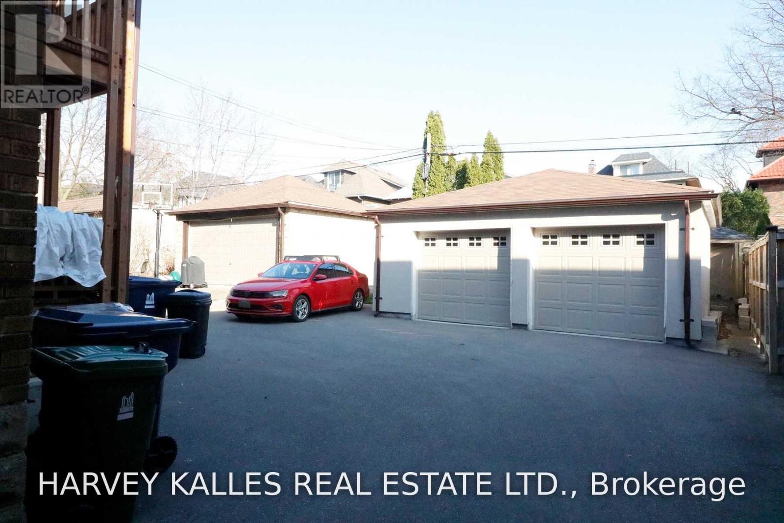LOWER - 21 BRAEMAR AVENUE