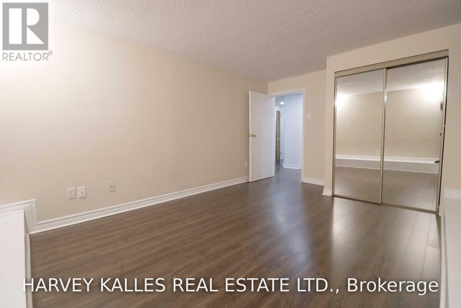 LOWER - 21 BRAEMAR AVENUE