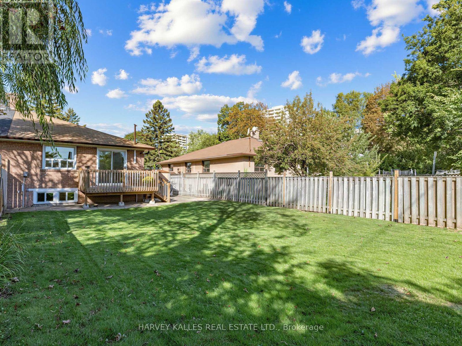 70 PINTAIL CRESCENT