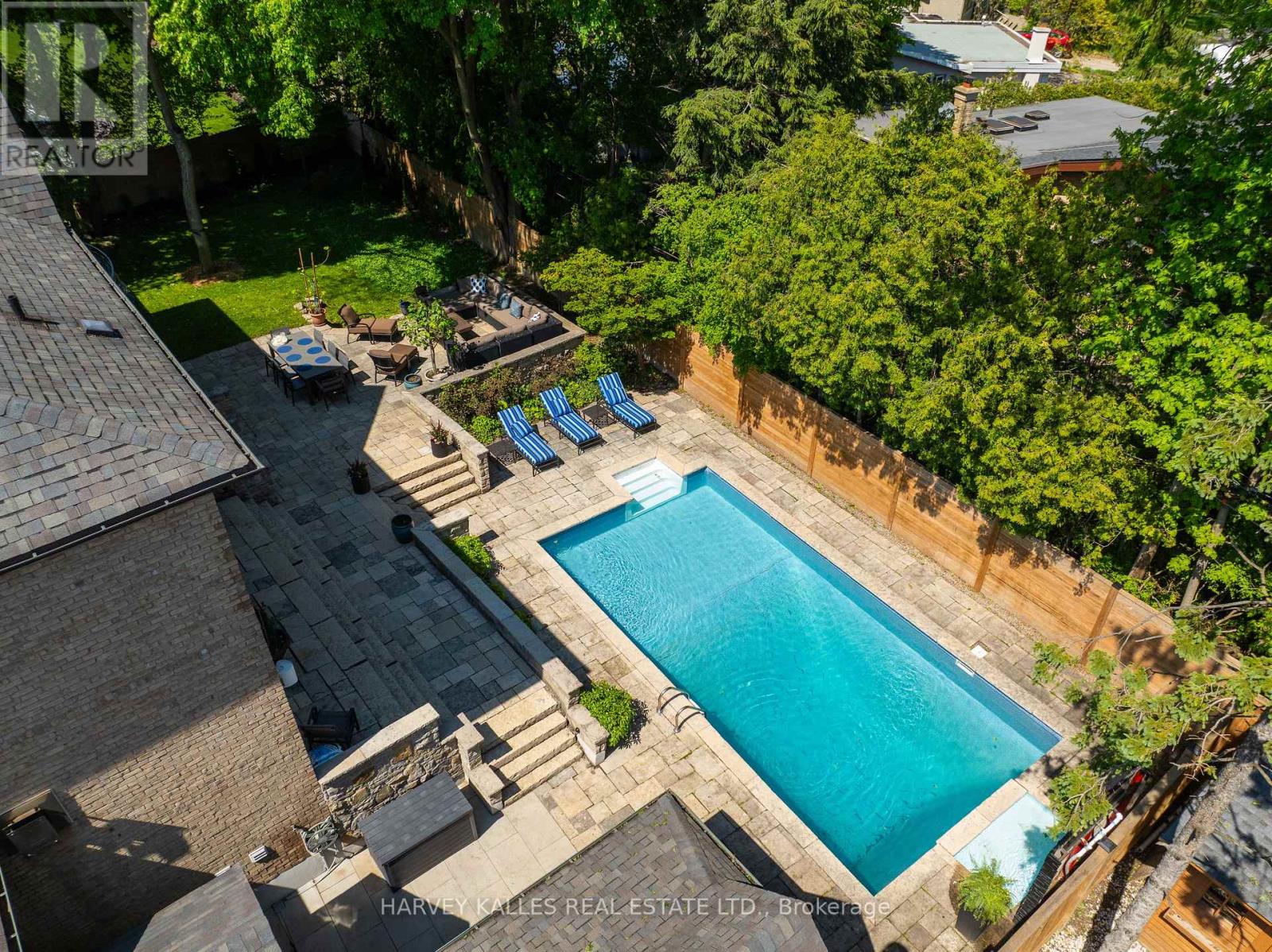 14 DENEWOOD CRESCENT