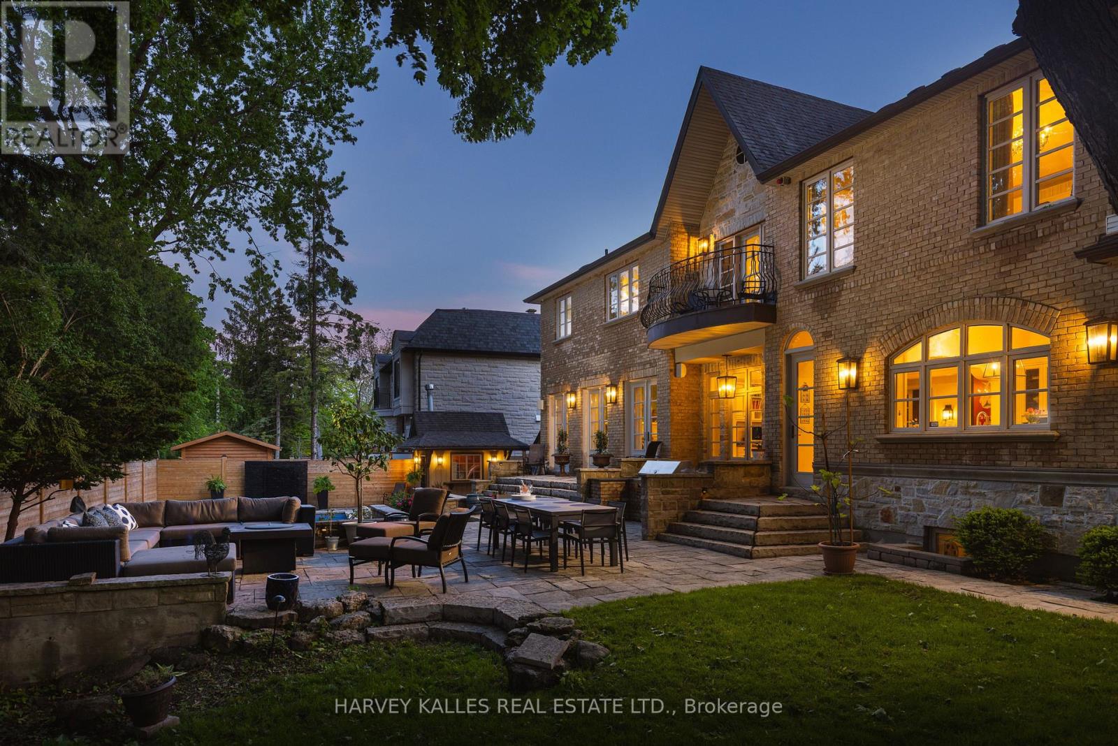 14 DENEWOOD CRESCENT