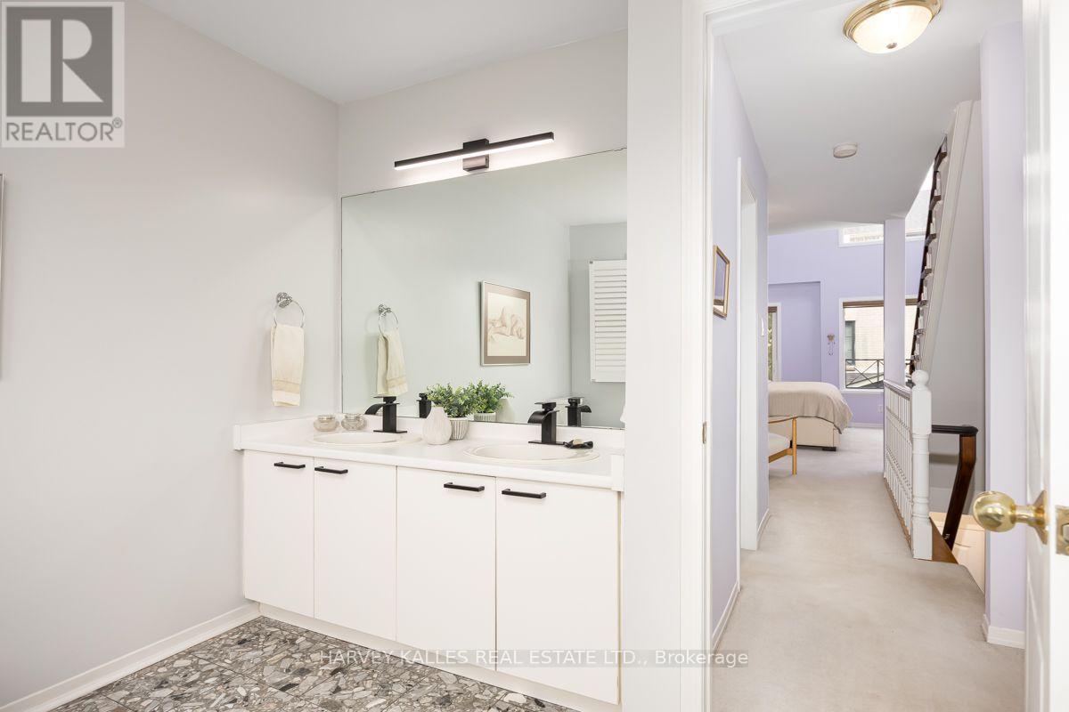 TH 9 - 1 BAXTER STREET