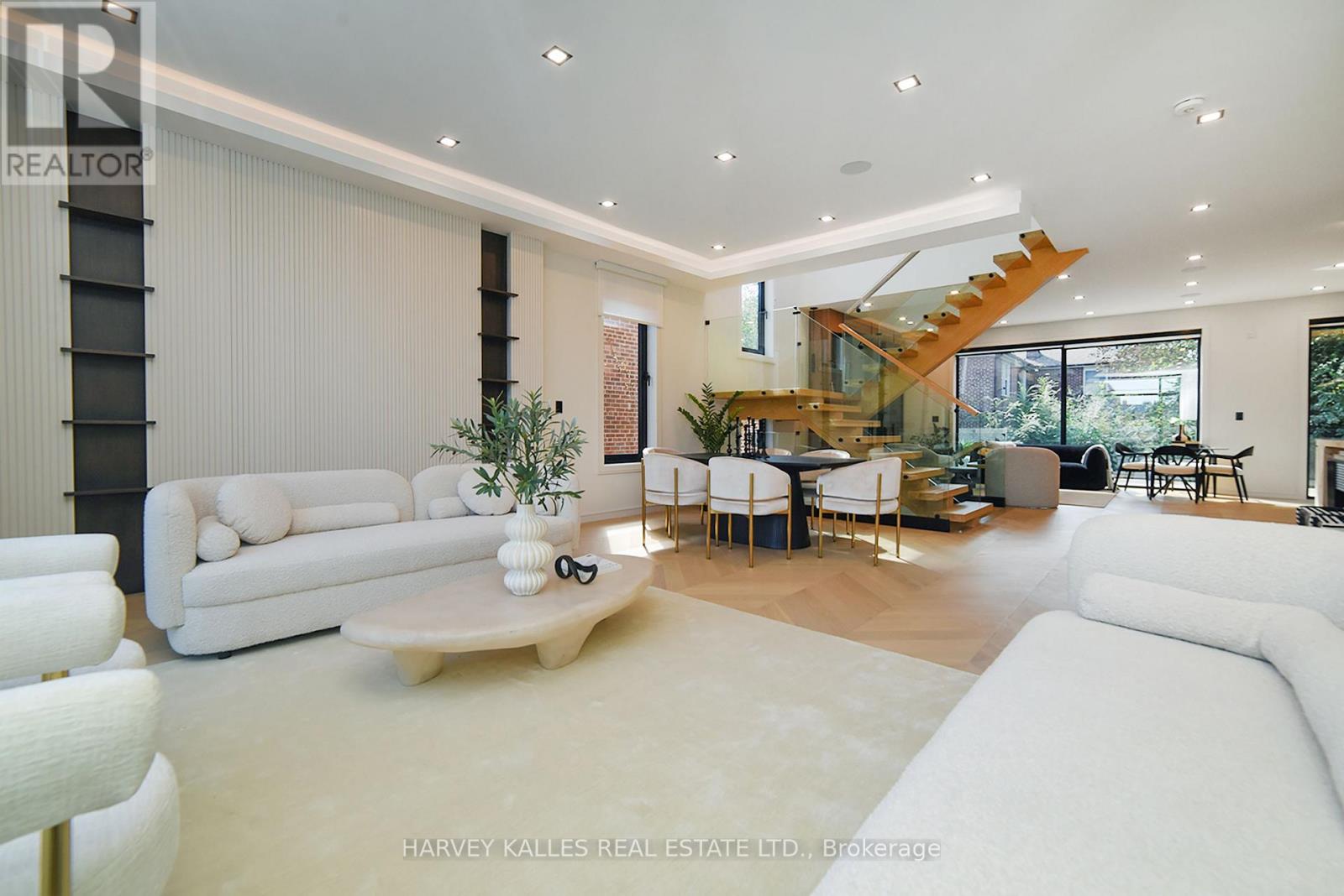 110 MONA DRIVE