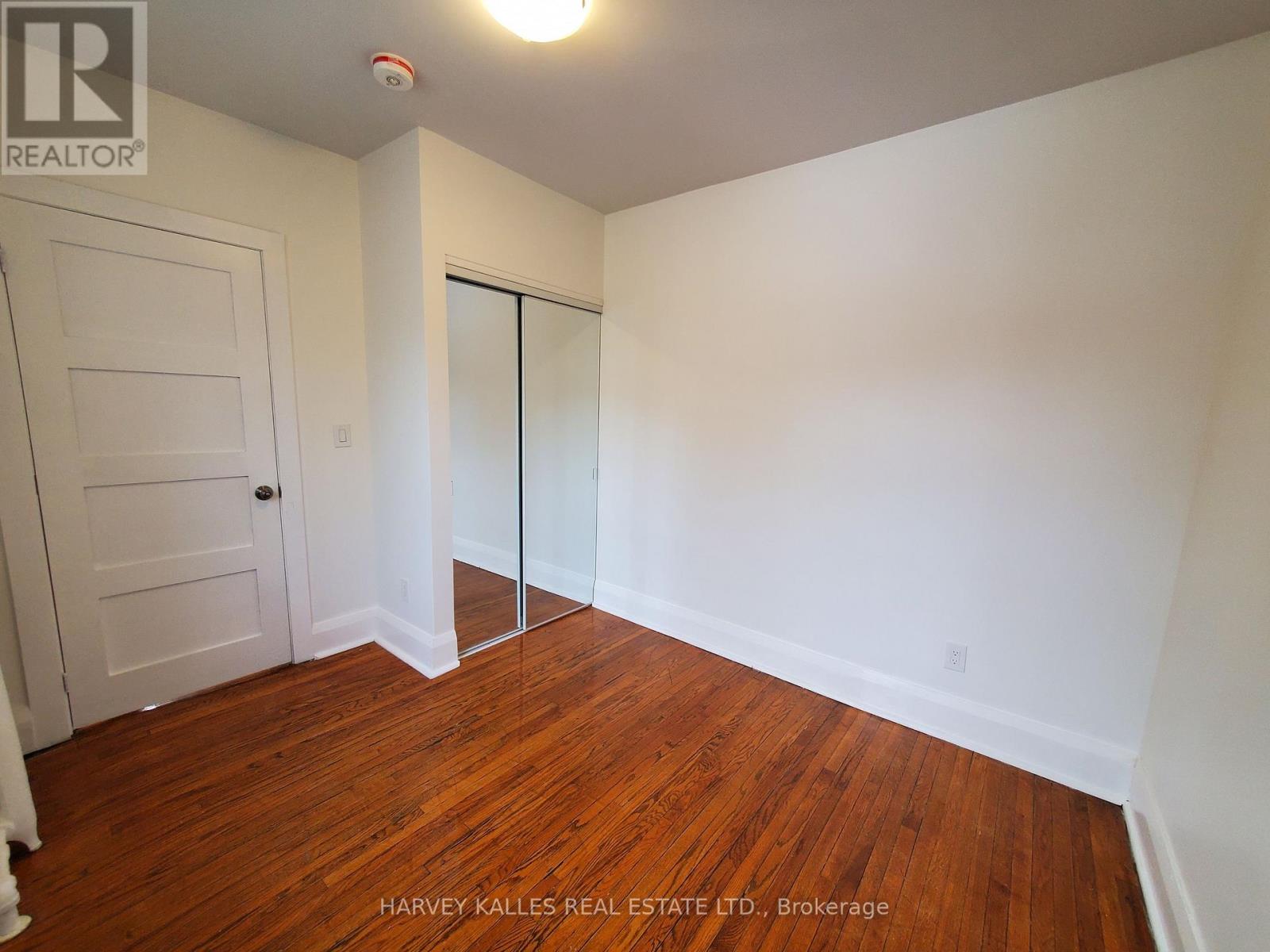 2 - 15 ALBERTA AVENUE