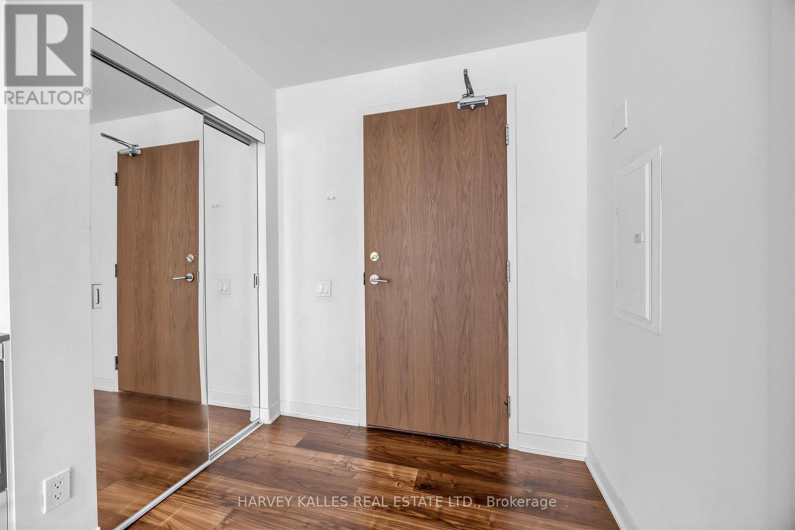608 - 90 QUEENS WHARF ROAD
