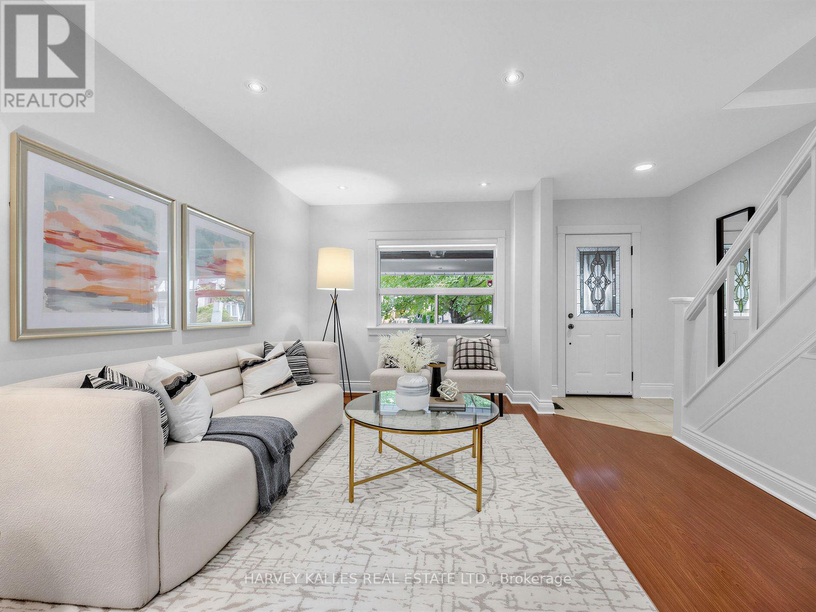 4 KENRAE ROAD