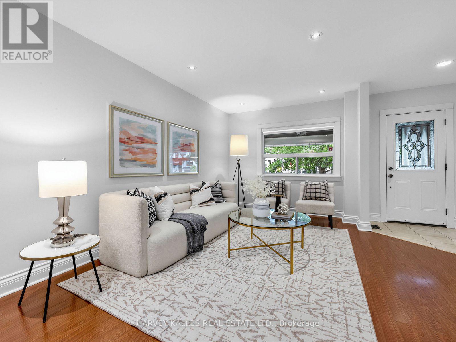 4 KENRAE ROAD