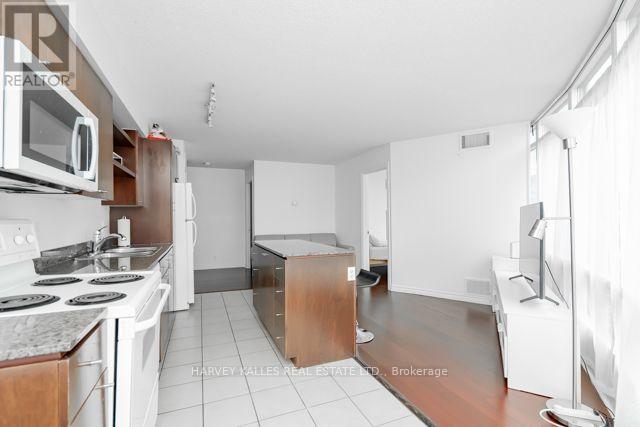 1510 - 361 FRONT STREET W