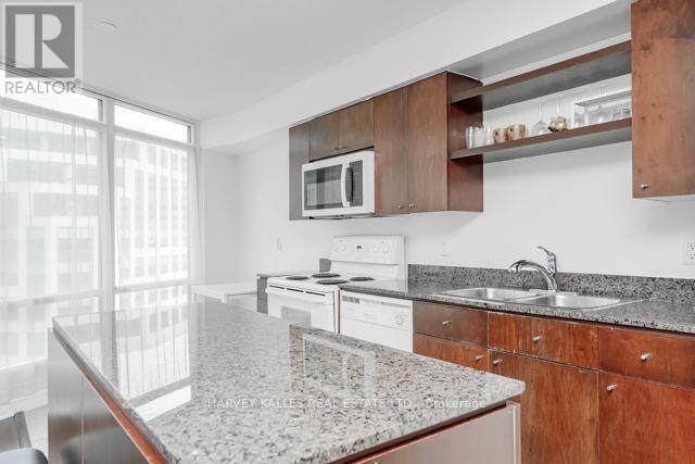 1510 - 361 FRONT STREET W