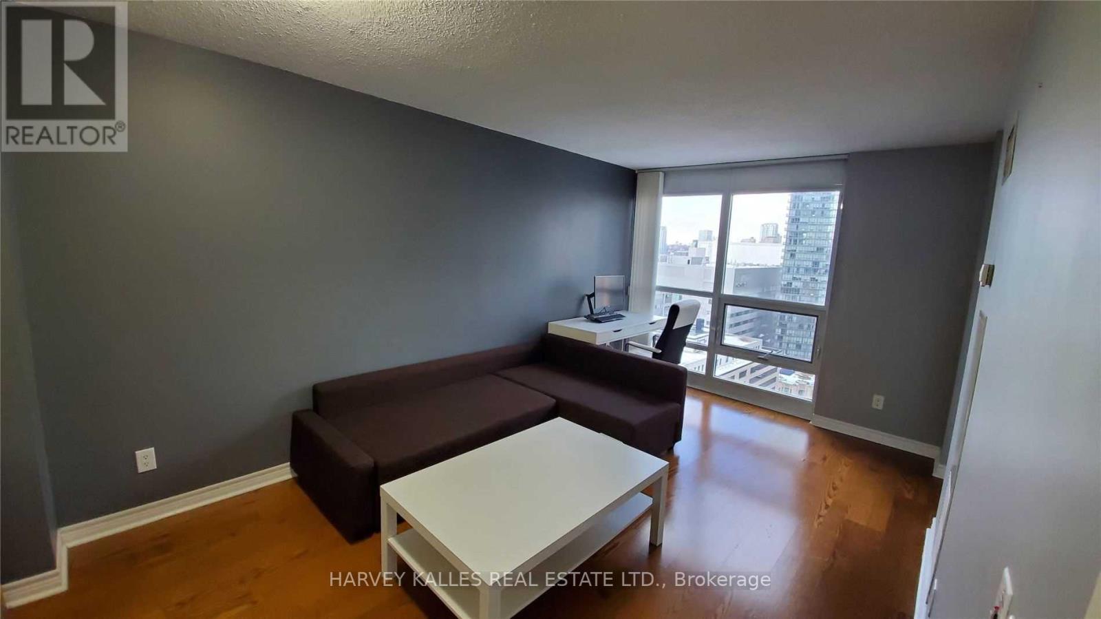 2313 - 763 BAY STREET
