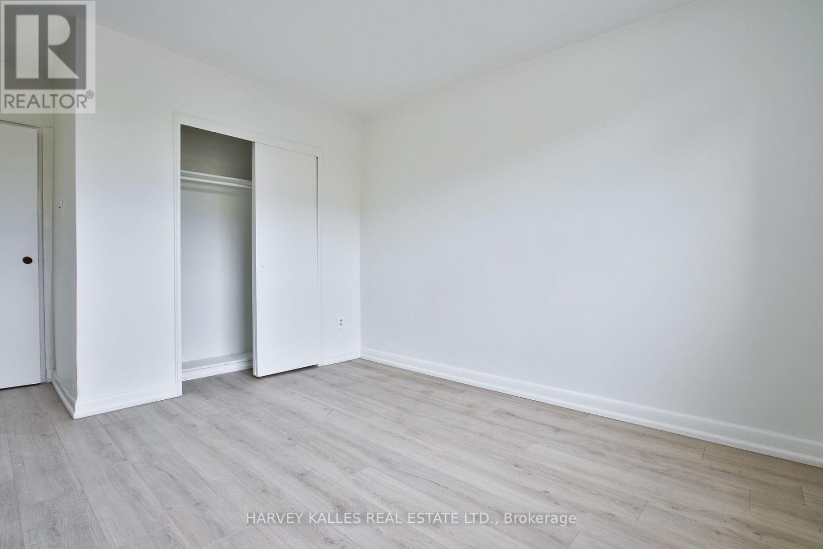 2 - 28 FRASERWOOD AVENUE