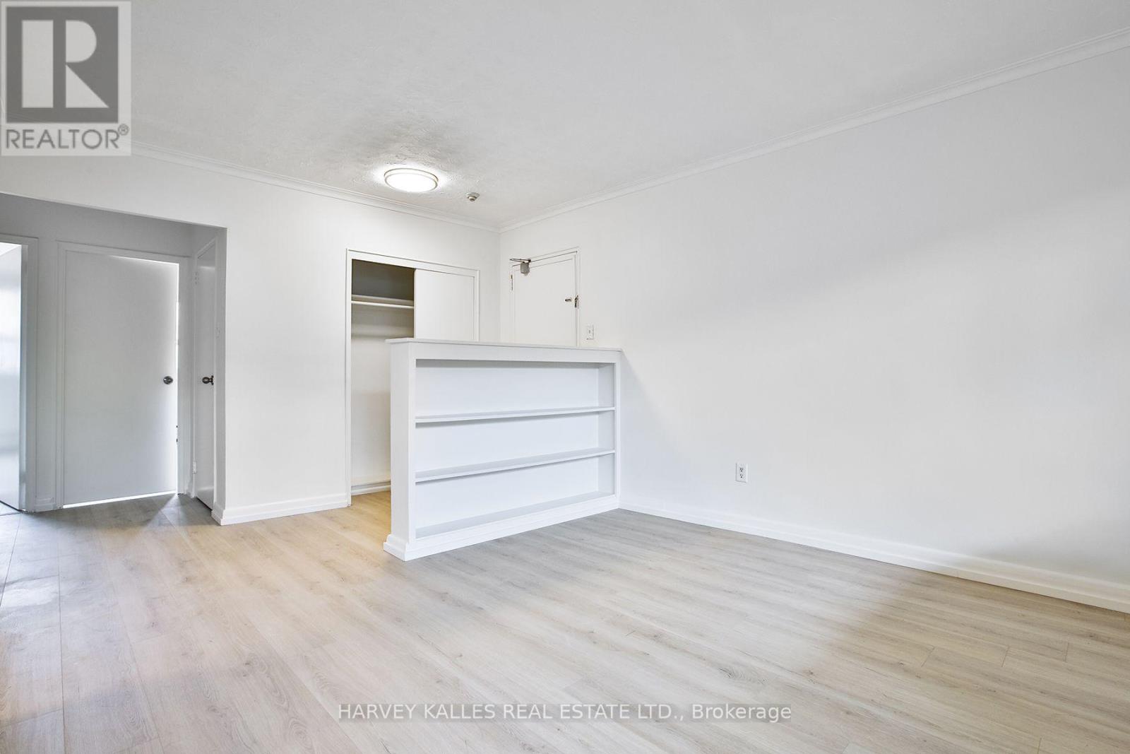 2 - 28 FRASERWOOD AVENUE