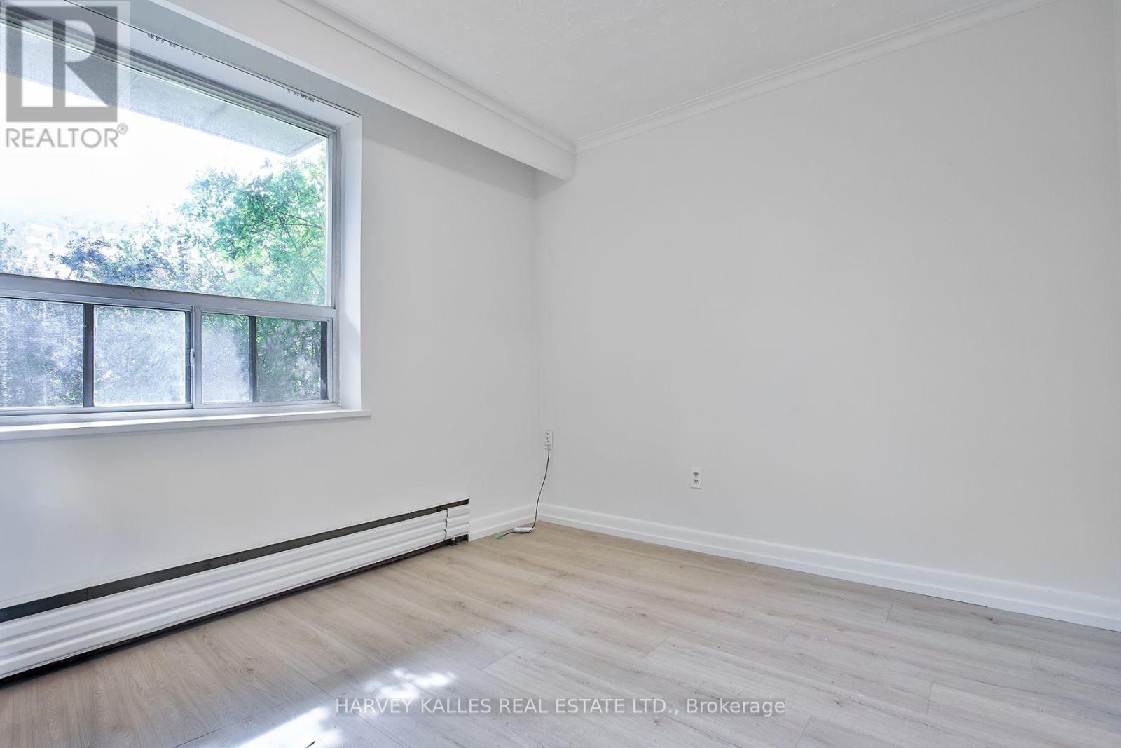 2 - 28 FRASERWOOD AVENUE