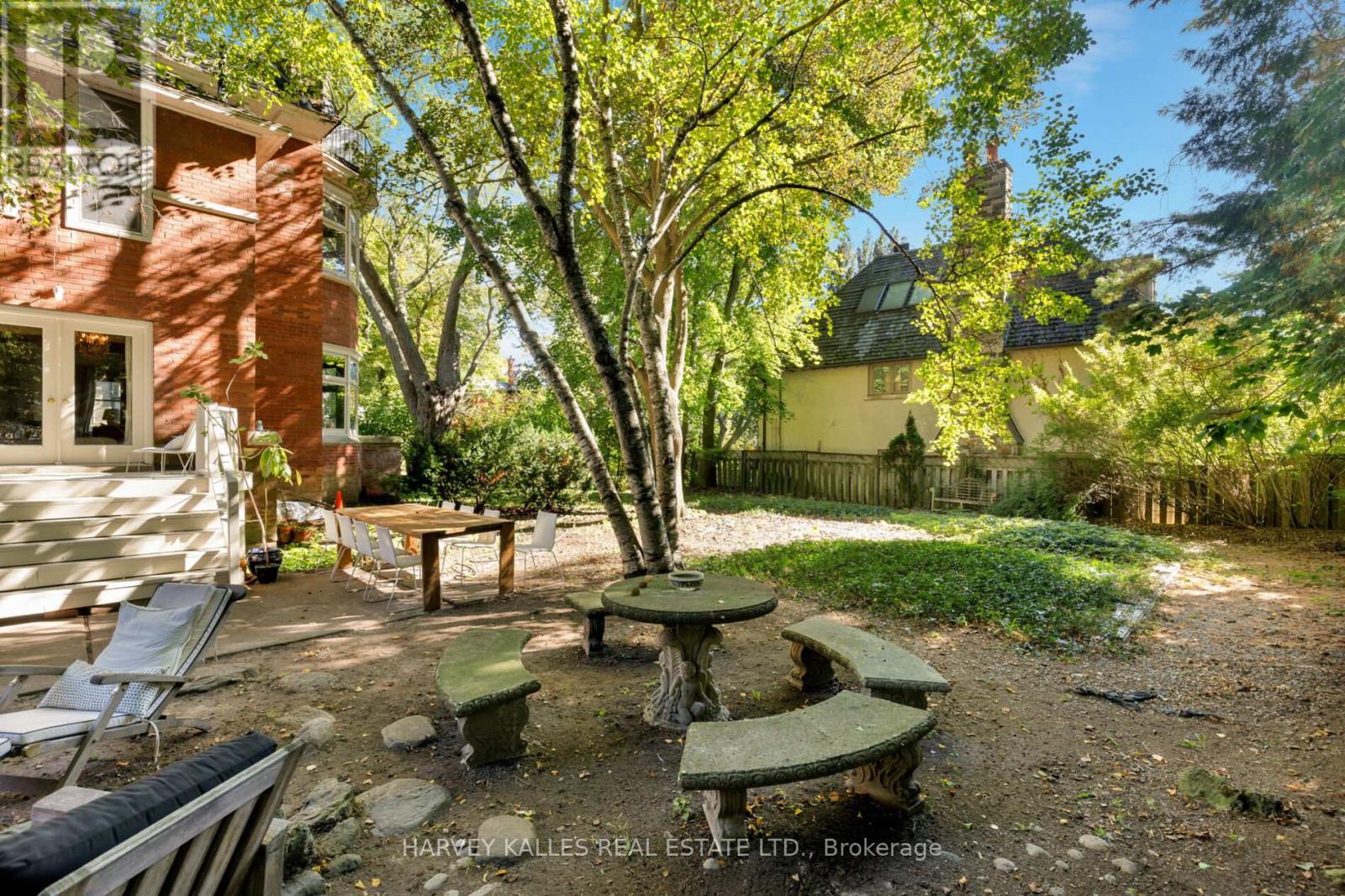114 GLEN ROAD