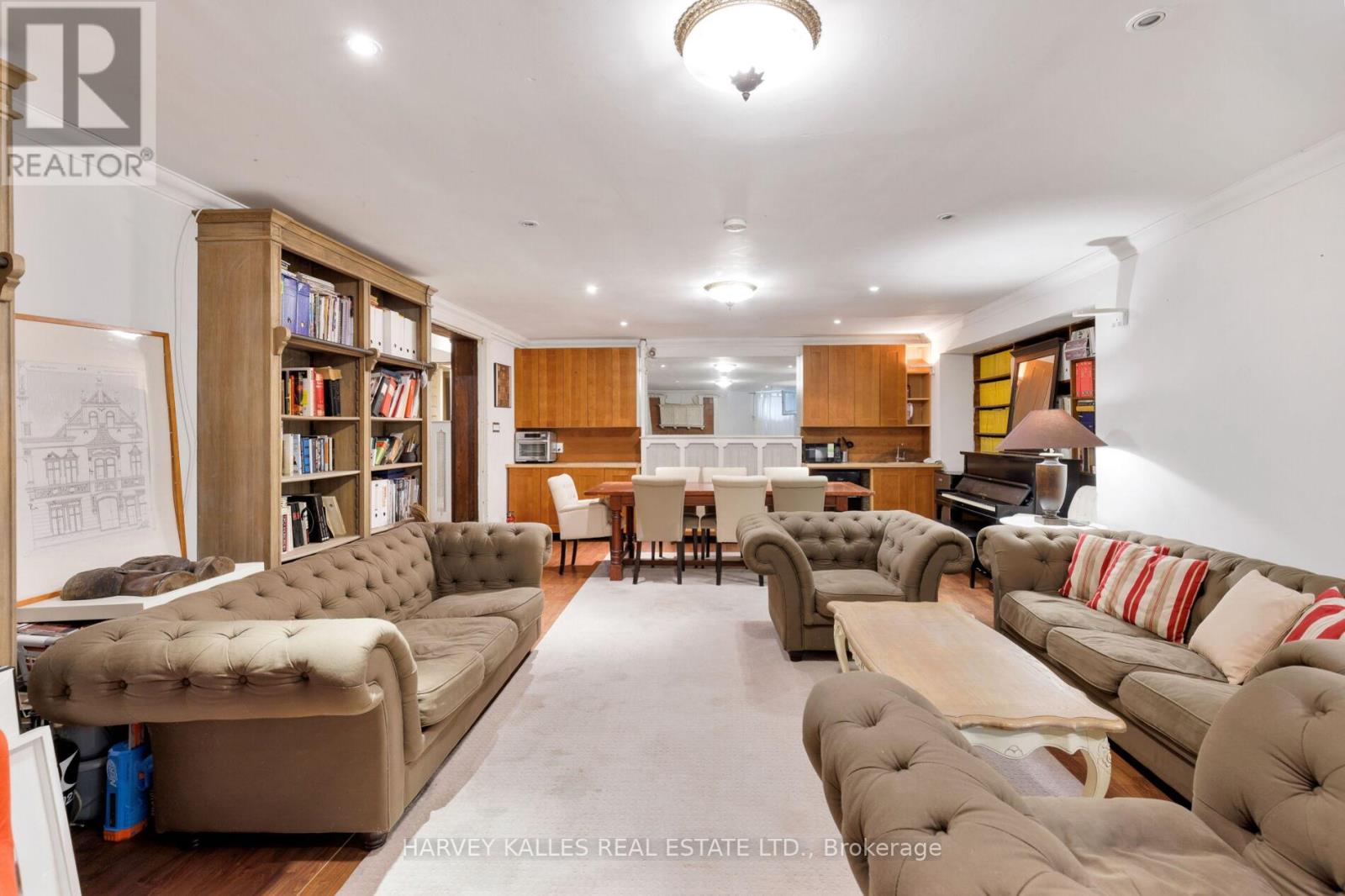 114 GLEN ROAD