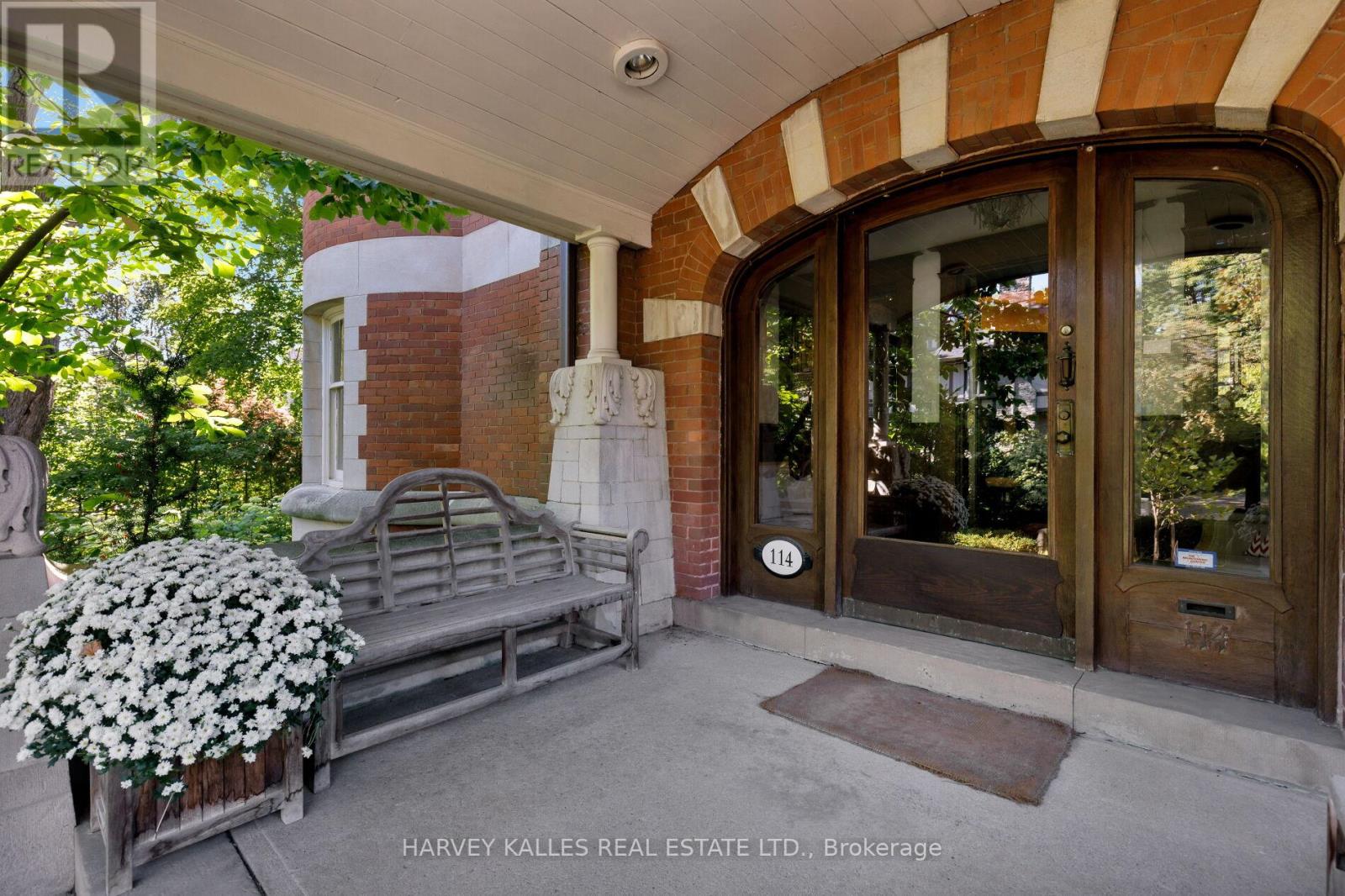 114 GLEN ROAD