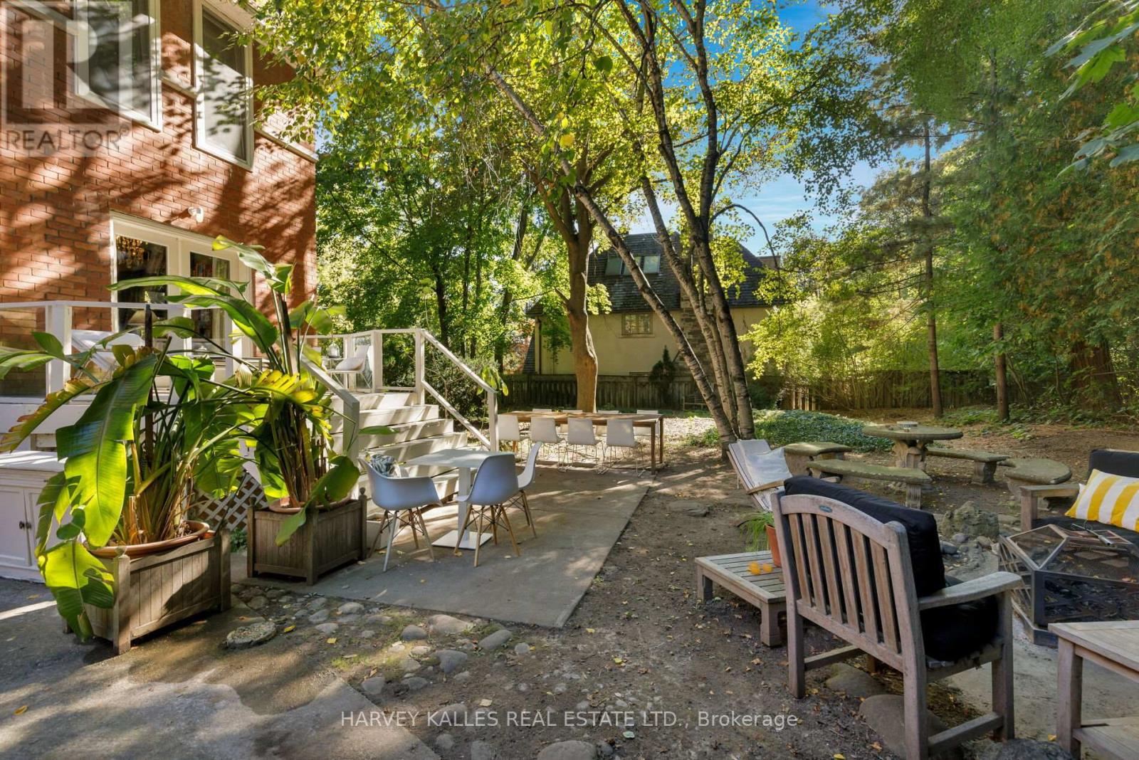 114 GLEN ROAD