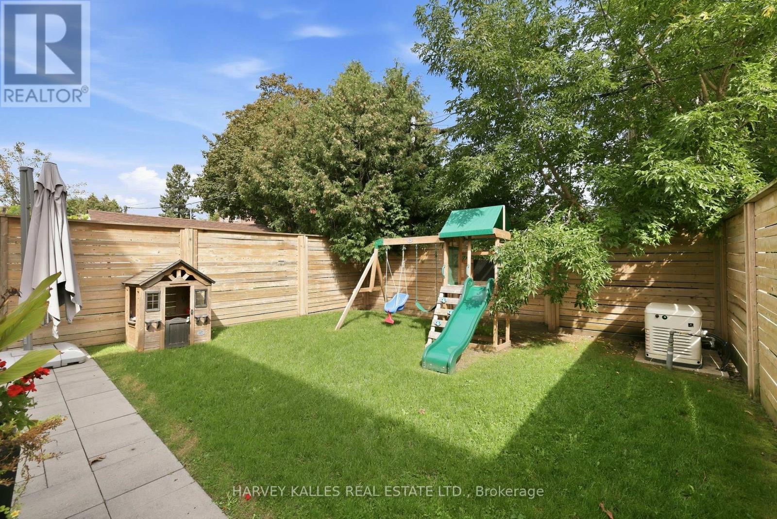 57 ROSENEATH GARDENS