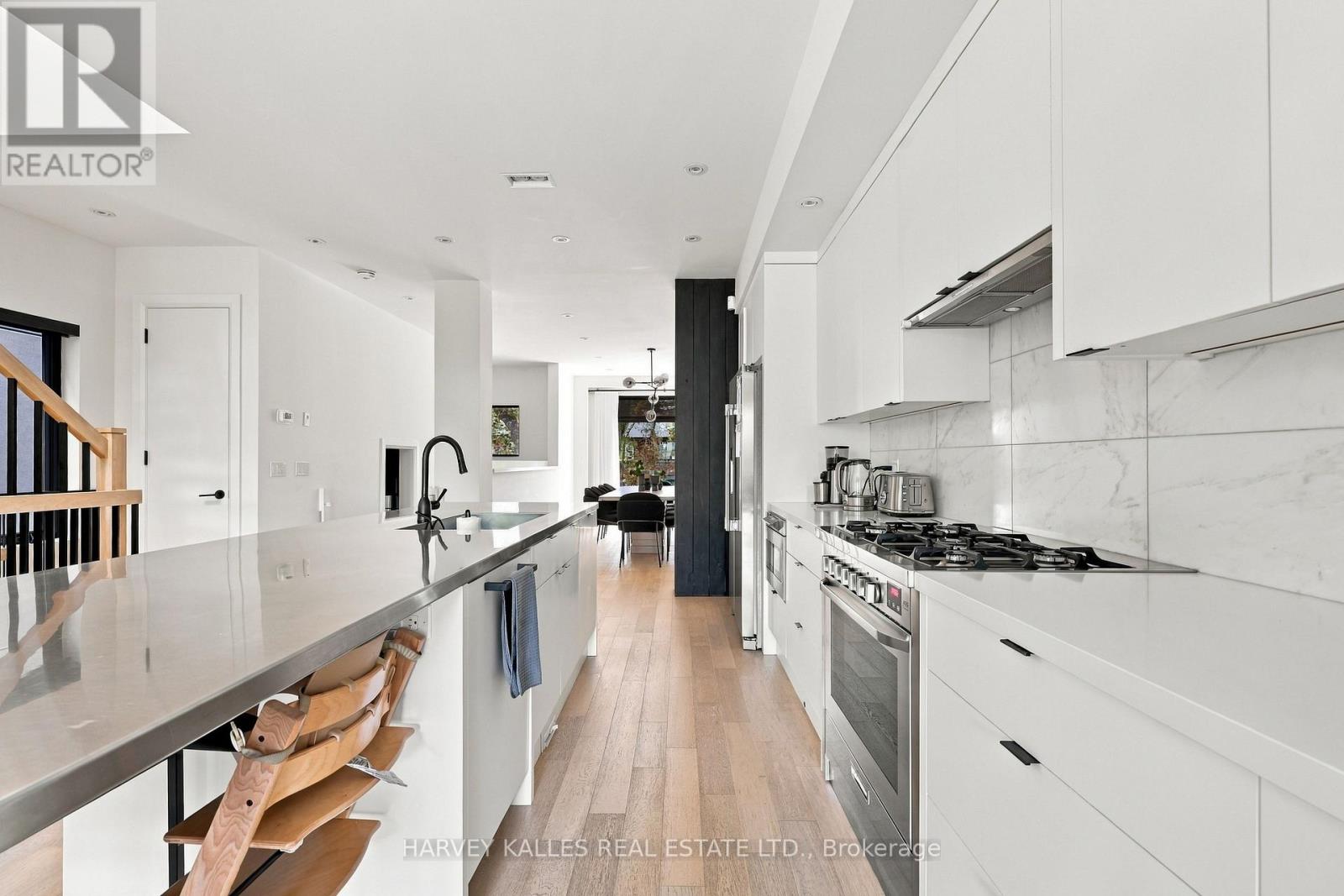 57 ROSENEATH GARDENS