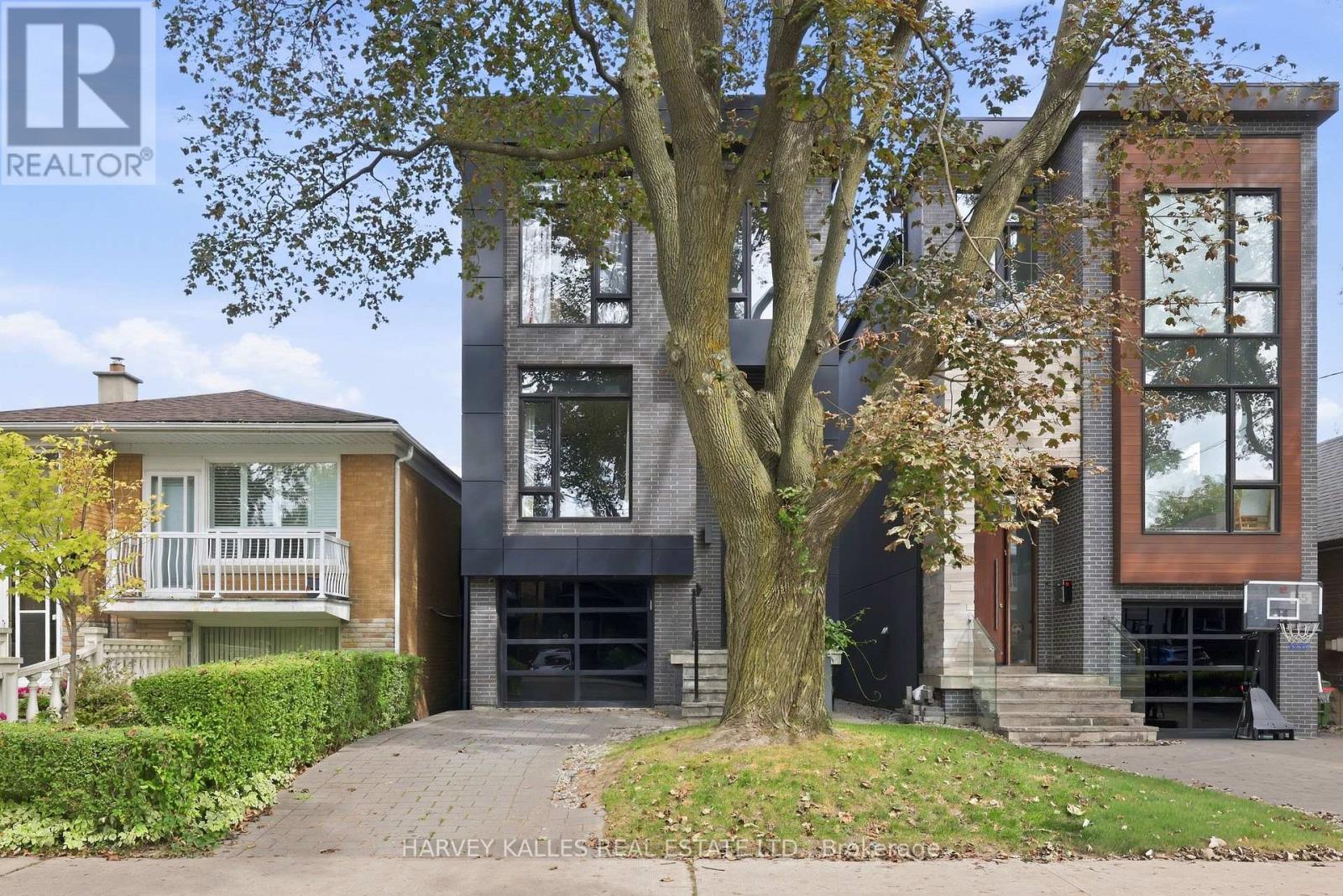 57 ROSENEATH GARDENS