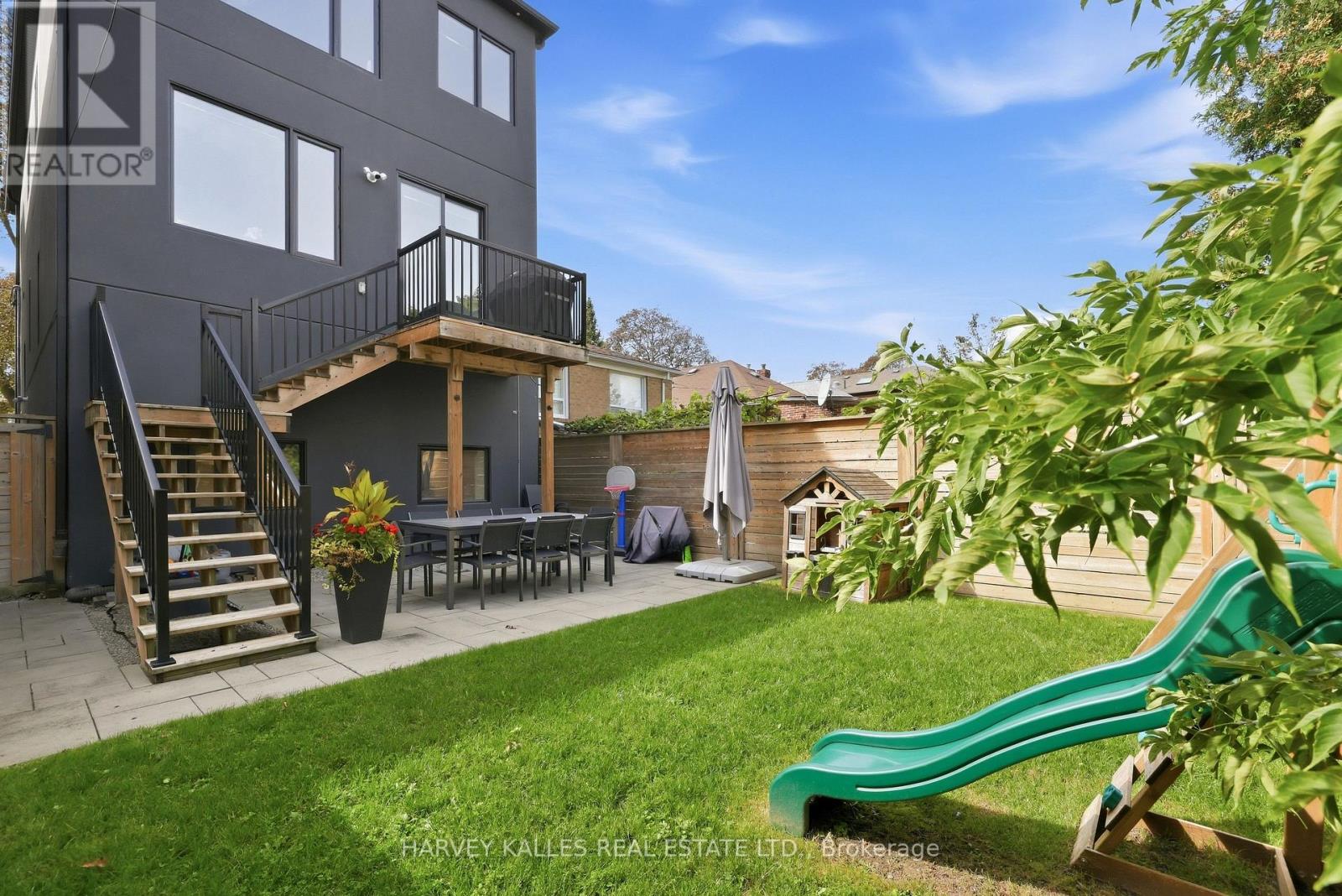 57 ROSENEATH GARDENS