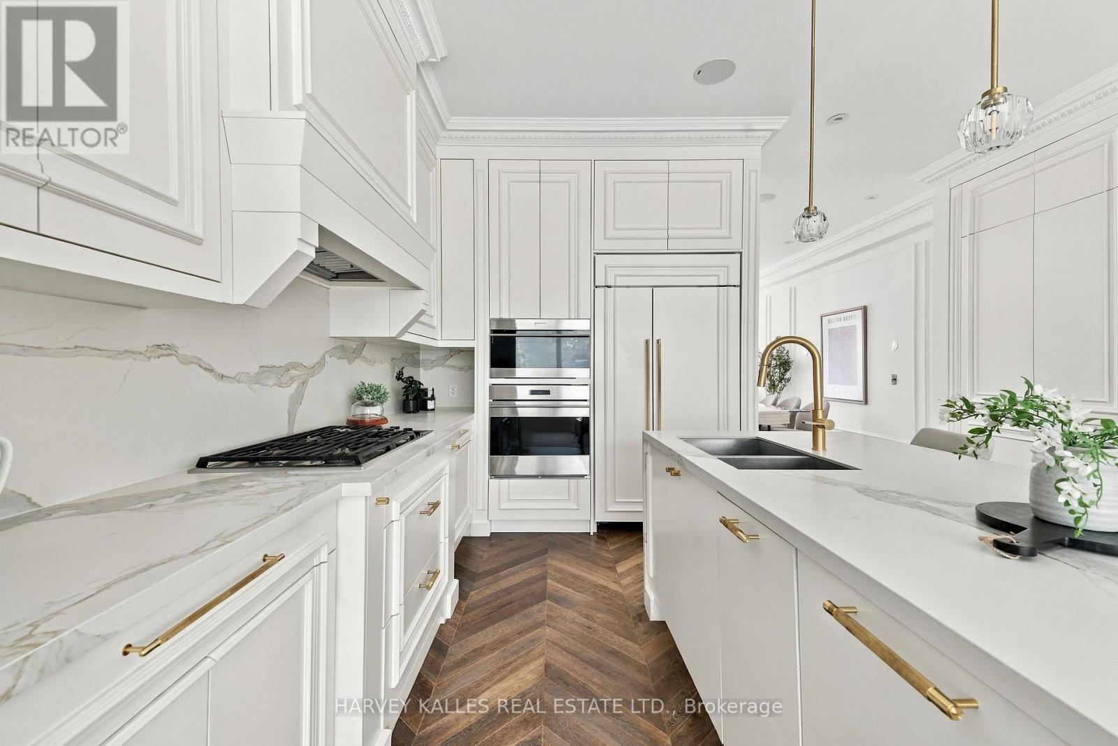 26 ST GERMAIN AVENUE