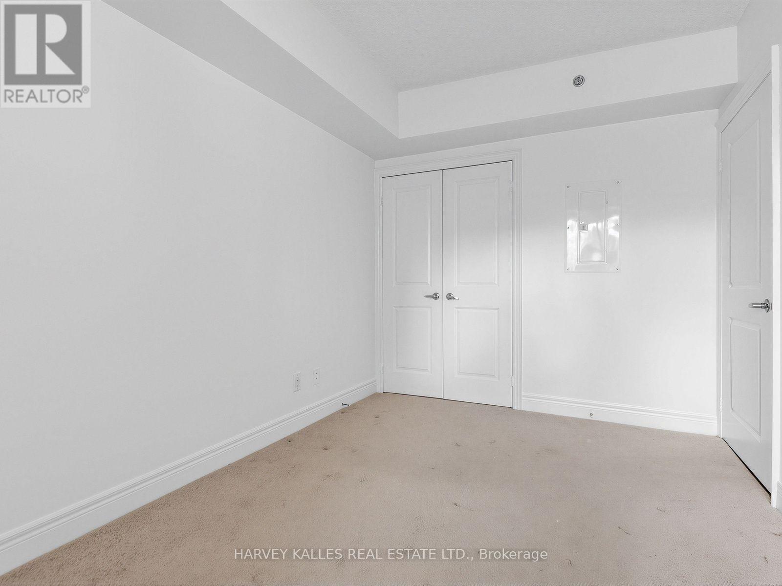 217 - 701 SHEPPARD AVENUE Unit: 217