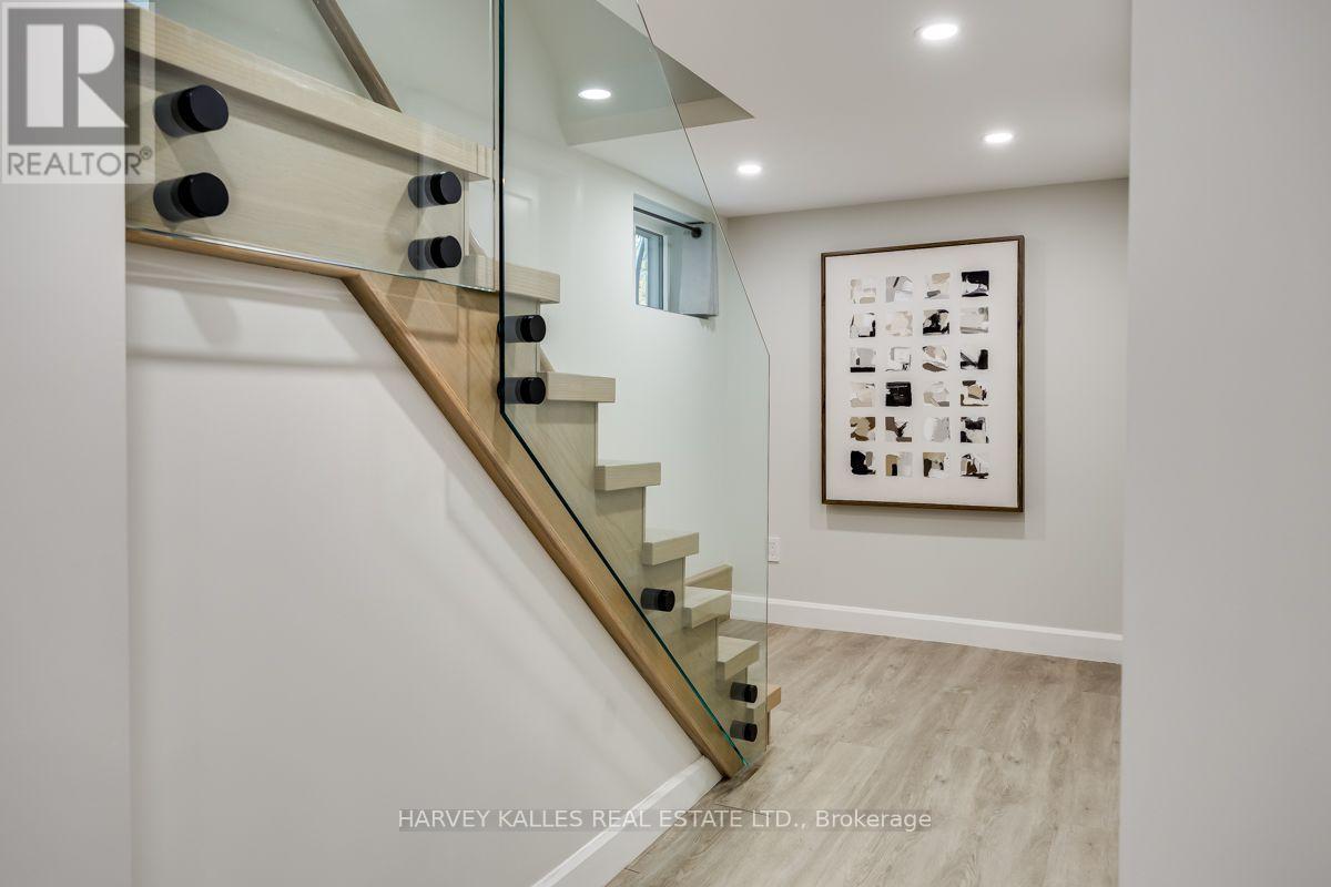 110 CHATSWORTH DRIVE