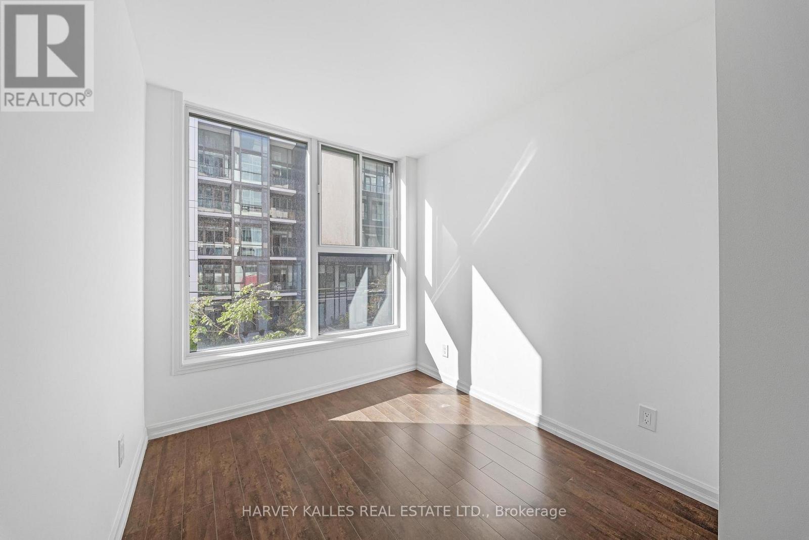 214 - 222 THE ESPLANADE Unit: 214