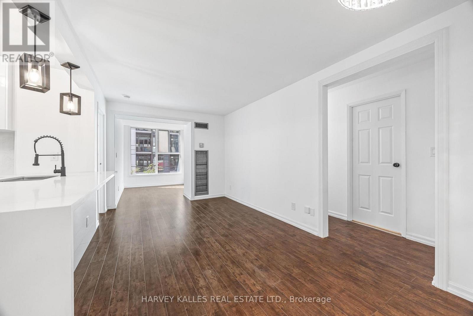 214 - 222 THE ESPLANADE Unit: 214