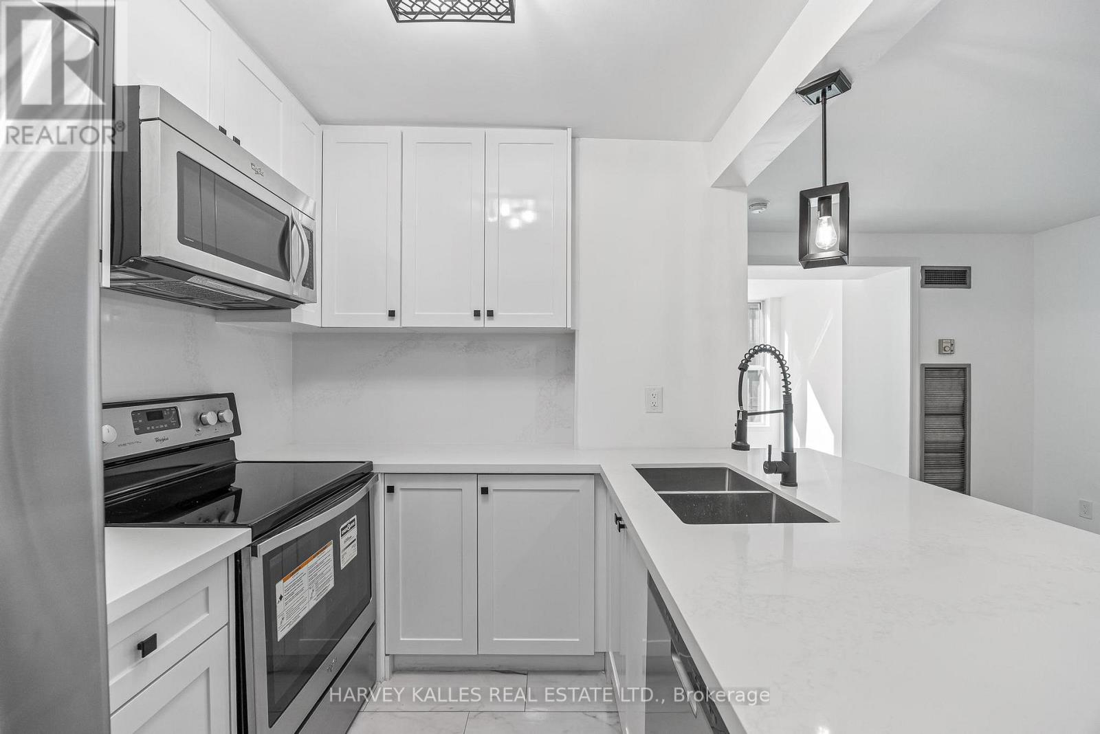 214 - 222 THE ESPLANADE Unit: 214