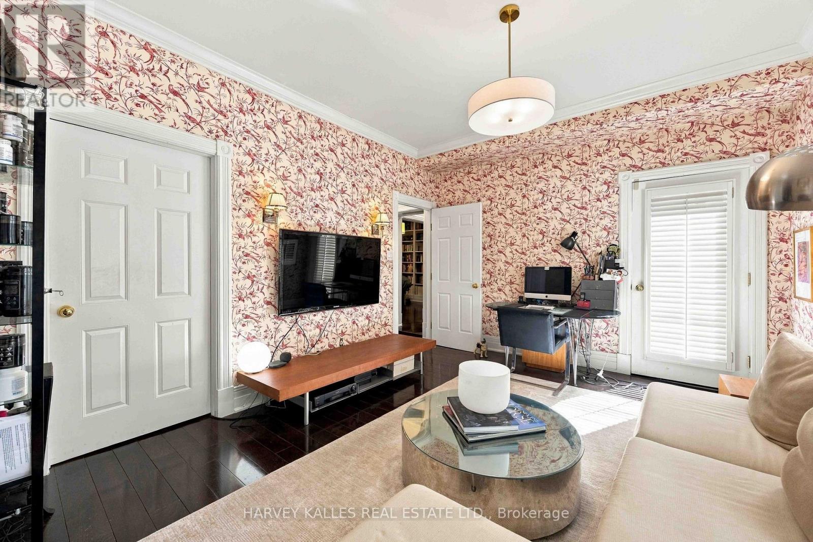 489 STREET