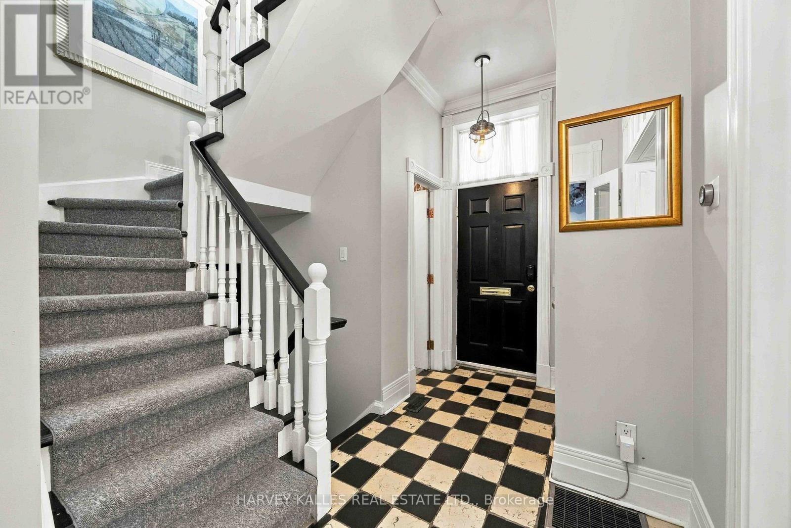 489 STREET