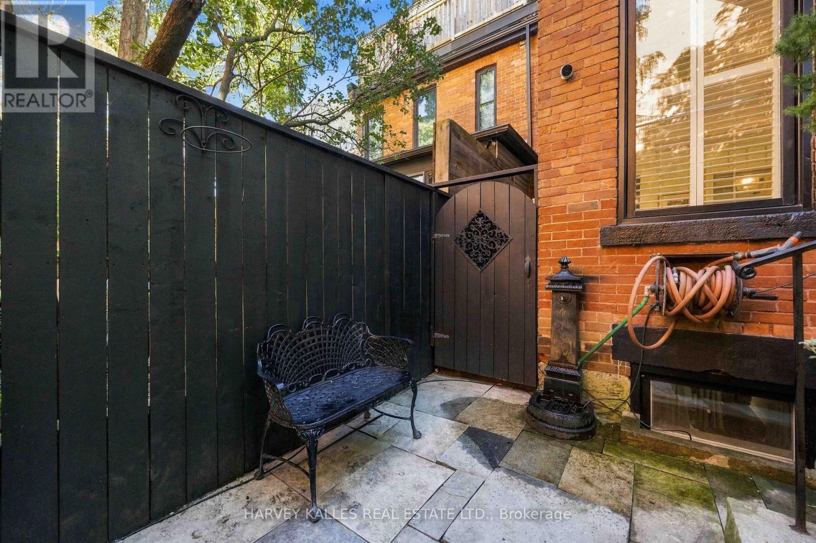 489 STREET