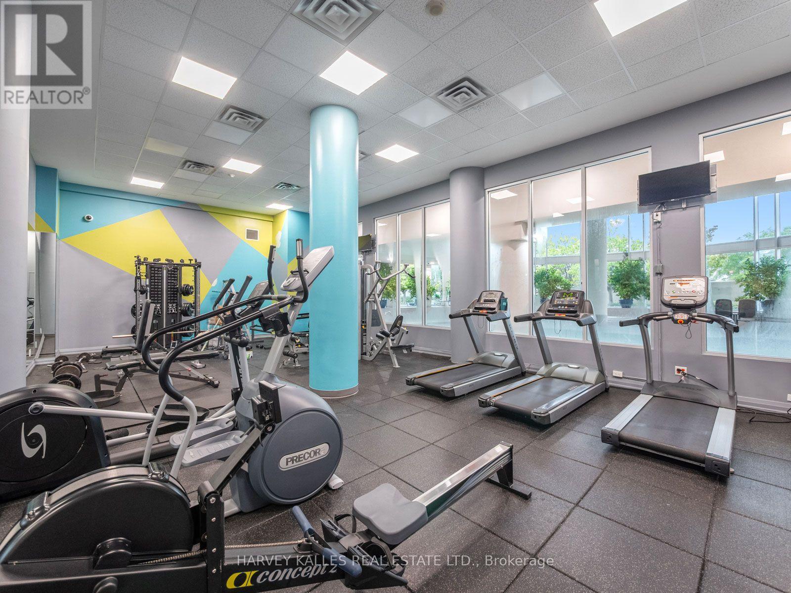1814 - 17 BARBERRY PLACE Unit: 1814