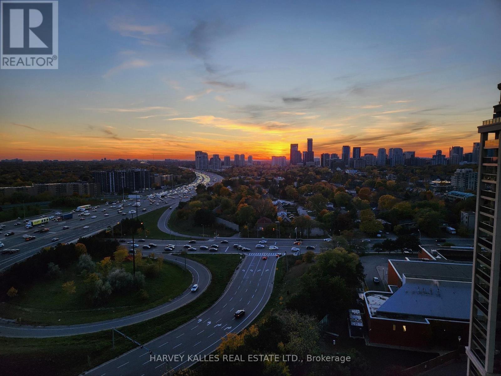 1814 - 17 BARBERRY PLACE Unit: 1814
