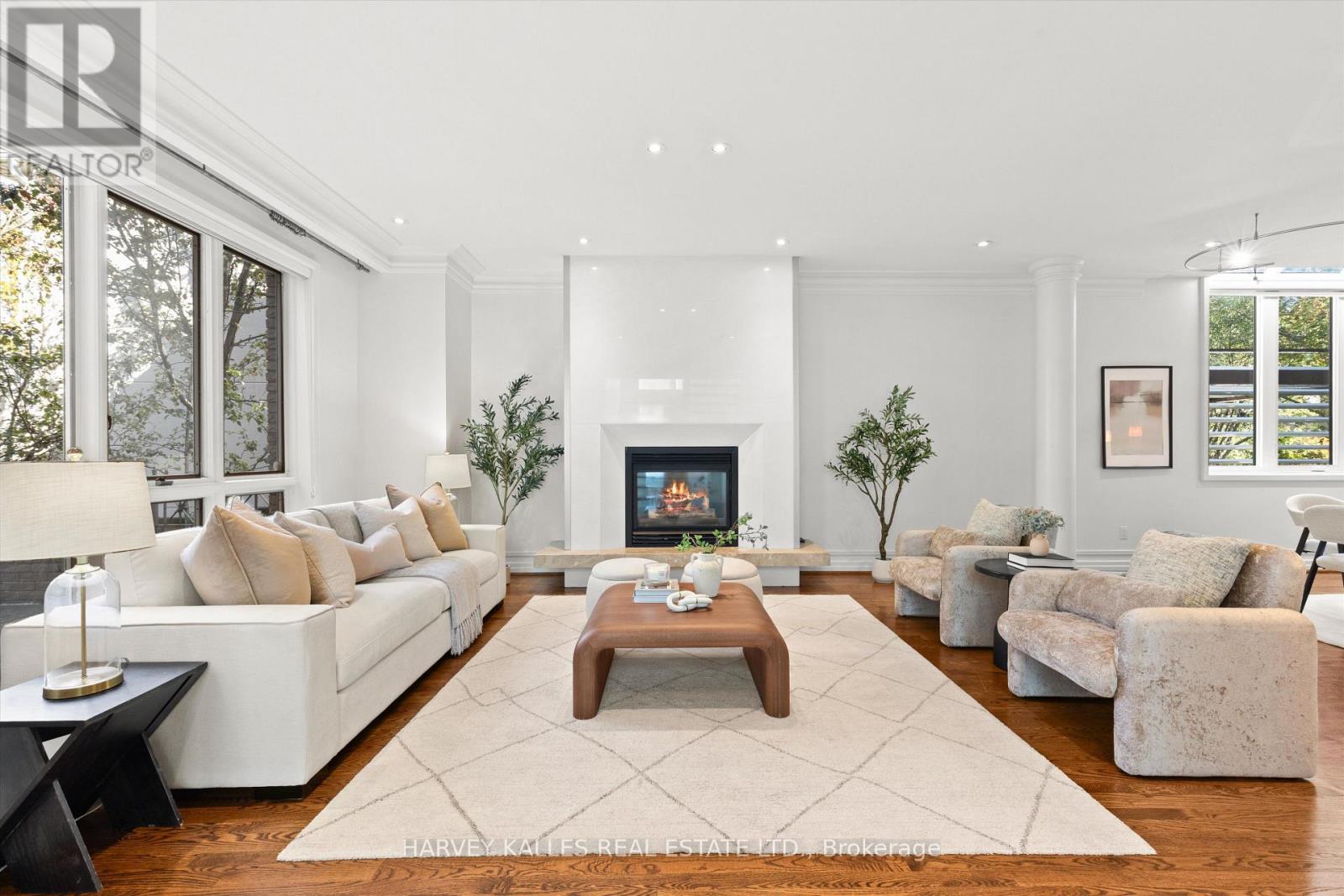 111 LAURELCREST AVENUE