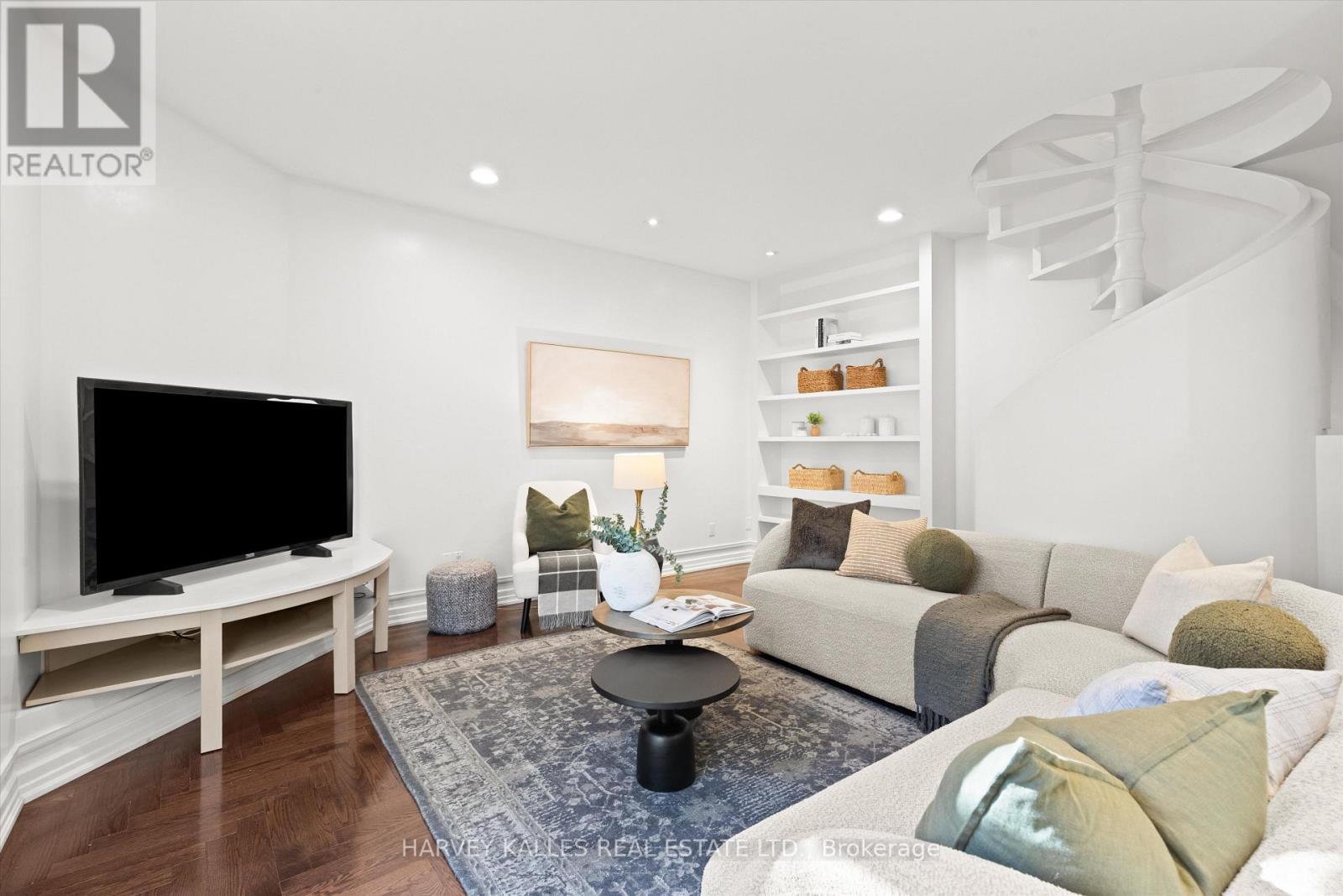 111 LAURELCREST AVENUE