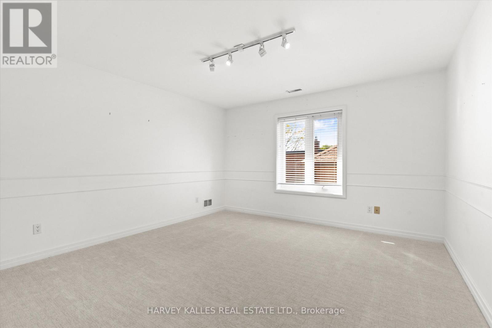 111 LAURELCREST AVENUE