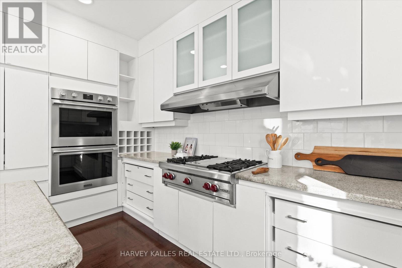 111 LAURELCREST AVENUE