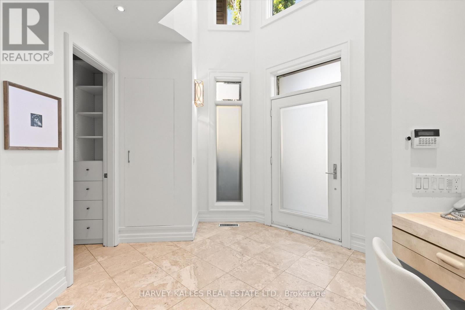 111 LAURELCREST AVENUE